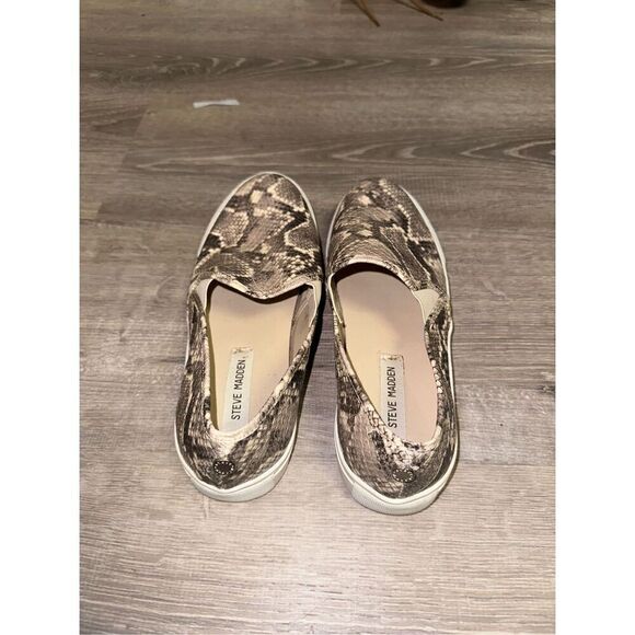 Steve Madden Snake Skin Slip On Shoes 9.5 - Picture 3 of 6